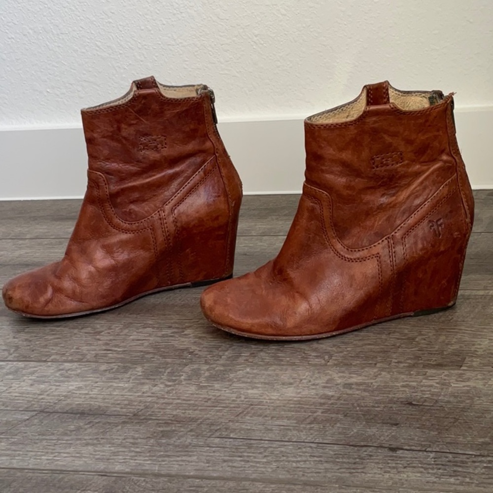 Frye Carson Wedge Booties